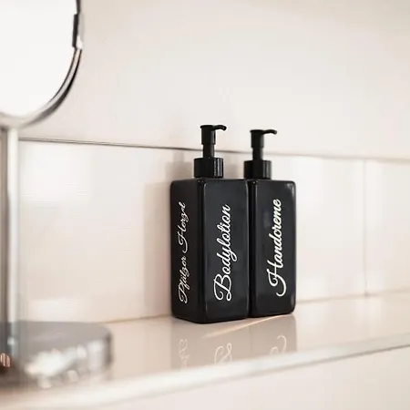 Pfälzer Herzel Mit 2 Schlafzimmern Und Blick über Rheinebene Kostenfreiem Parkplatz Und Wlan Fußläufig Zum Wald Und Den Weinbergen Weinkühlschrank Brötchenservice Garten Mit Gasgrill Apartamento *