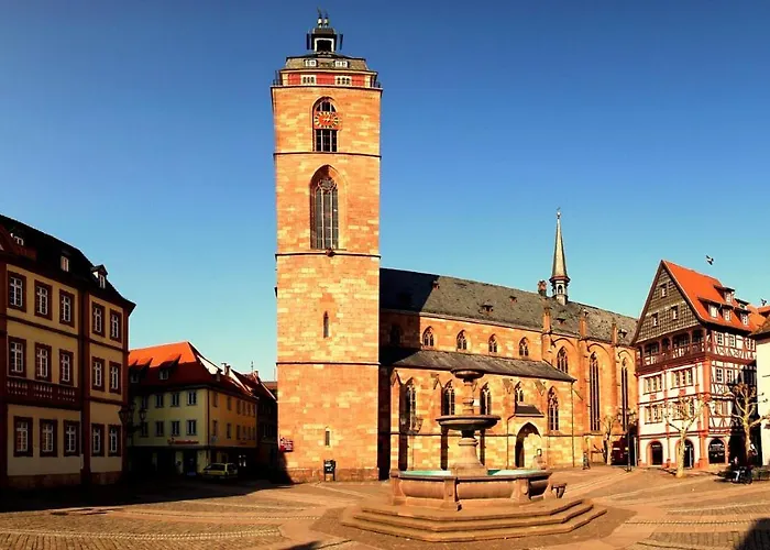 Pfaelzer Herzel Mit 2 Schlafzimmern Und Blick Ueber Rheinebene Kostenfreiem Parkplatz Und Wlan Fusslaeufig Zum Wald Und Den Weinbergen Weinkuehlschrank Broetchenservice Garten Mit Gasgrill