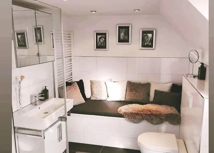 Pfaelzer Herzel Mit 2 Schlafzimmern Und Blick Ueber Rheinebene Kostenfreiem Parkplatz Und Wlan Fusslaeufig Zum Wald Und Den Weinbergen Weinkuehlschrank Broetchenservice Garten Mit Gasgrill *